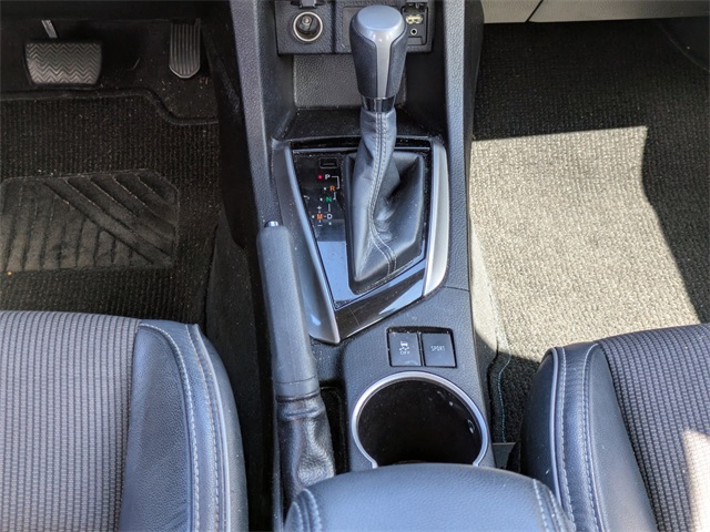 2016 Toyota Corolla L photo 18
