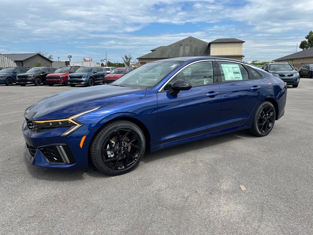 2026 Kia K5 GT-Line photo 2
