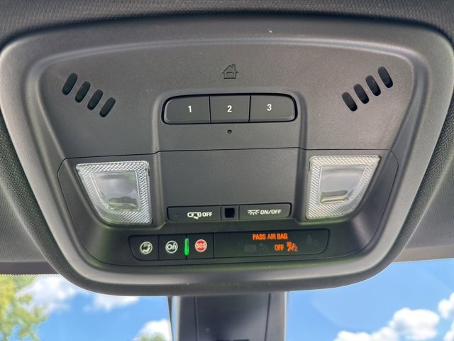 2022 Chevrolet Traverse Leather photo 33