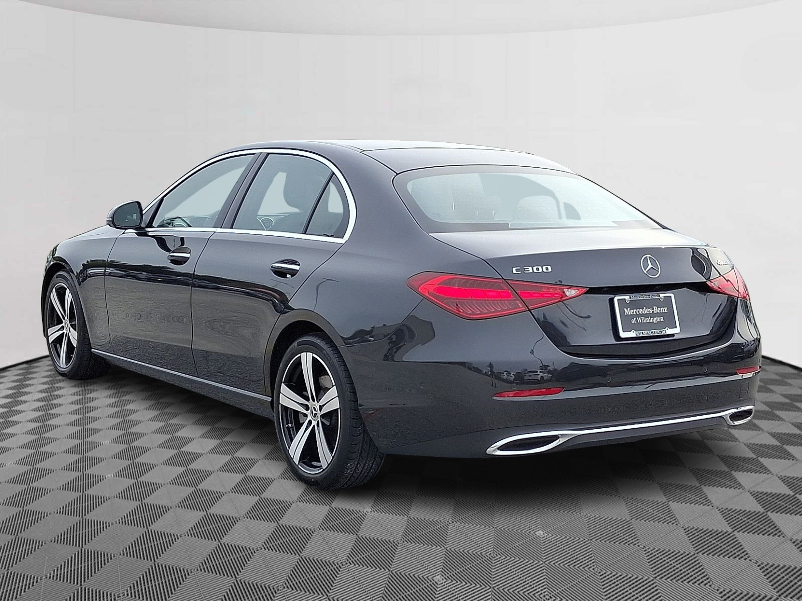 2025 Mercedes Benz C 300 4MATIC Sedan photo 3