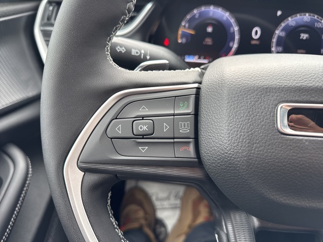 2025 Jeep Grand Cherokee Laredo X photo 19
