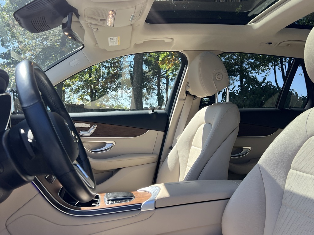 2022 Mercedes Benz GLC 300 4MATIC photo 8