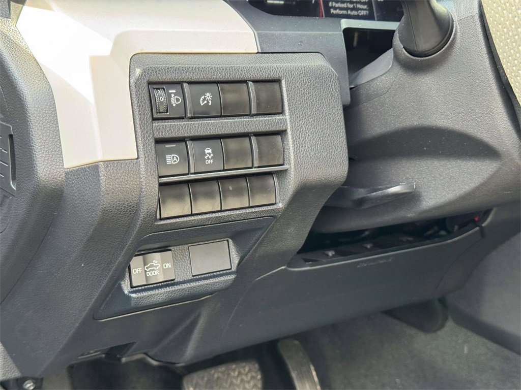 2024 Toyota Tacoma TRD Off-Road 4x4 photo 9