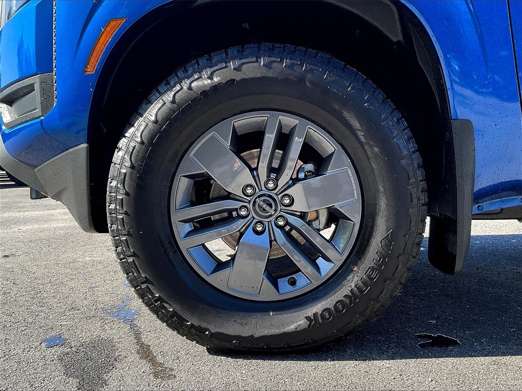 2025 Nissan Frontier SV photo 22