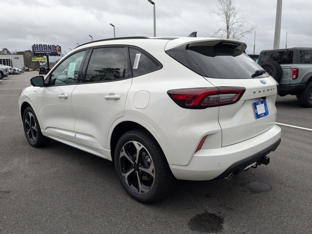 2025 Ford Escape Hybrid ST-Line Elite photo 6