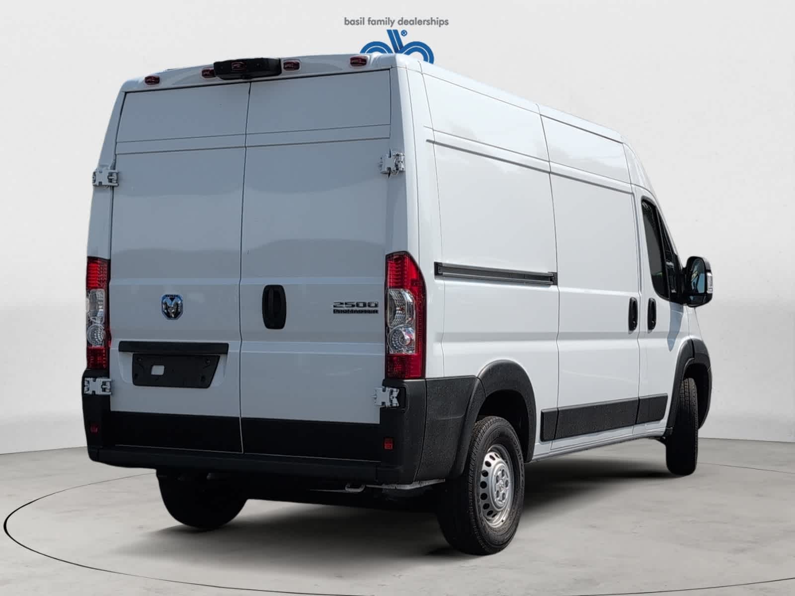 2024 Ram ProMaster 2500 photo 4