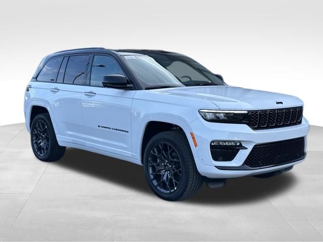 2025 Jeep Grand Cherokee Summit Reserve's photo