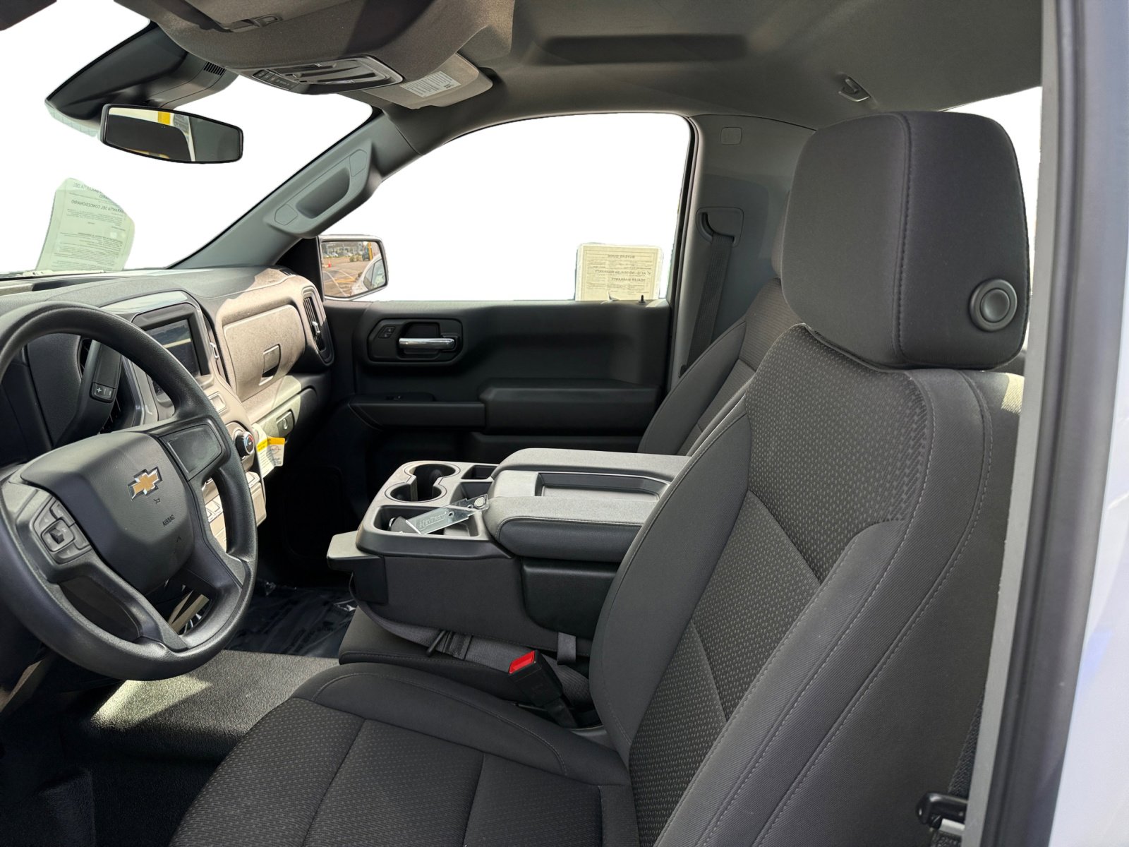 2024 Chevrolet Silverado 1500 photo 16