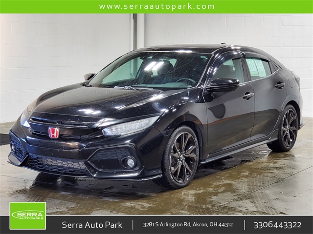 2018 Honda Civic Hatchback Sport Touring's photo