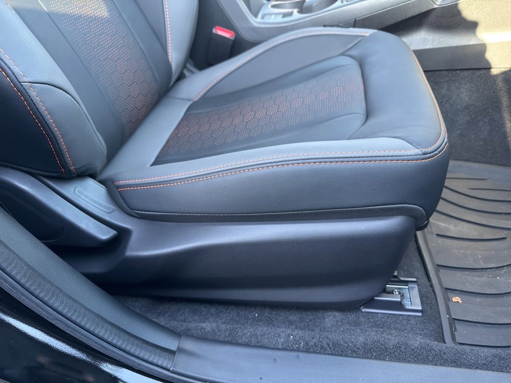 2025 SUBARU CROSSTREK - Image 9