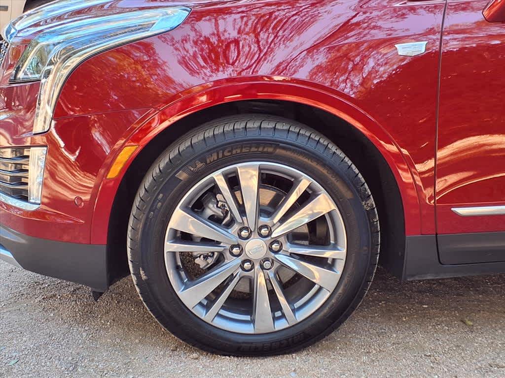 2025 Cadillac XT5 Premium Luxury photo 7