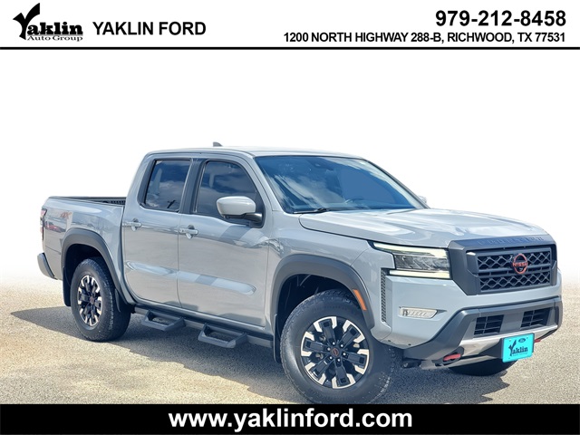 2023 Nissan Frontier PRO-4X's photo