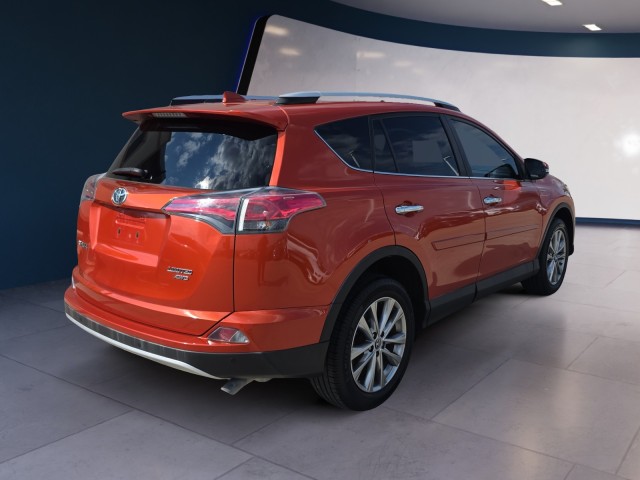 2016 Toyota RAV4 Limited photo 3