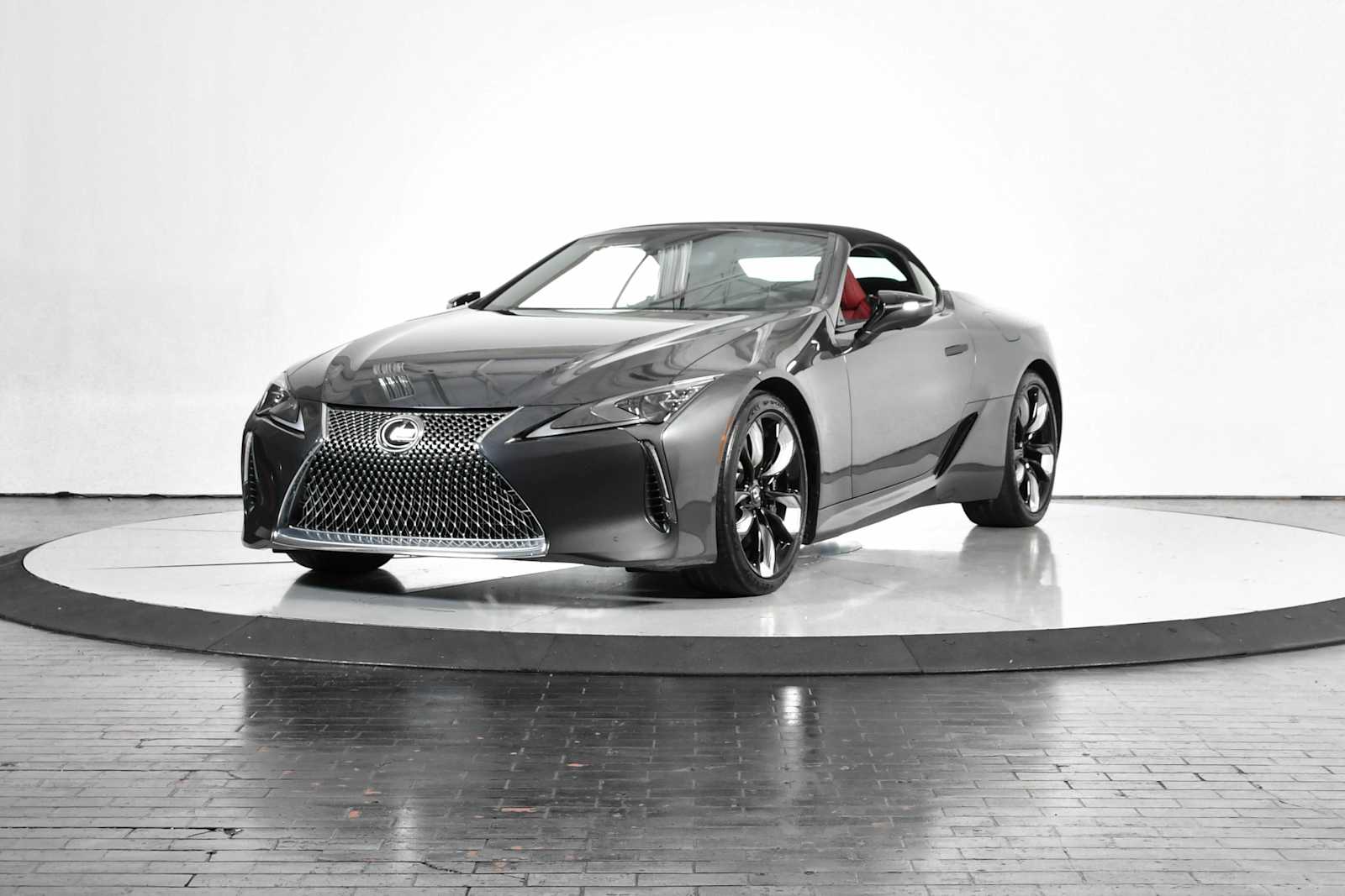2024 Lexus LC 500's photo
