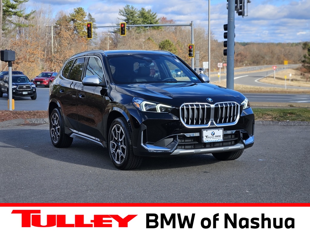 2024 BMW X1 28i's photo
