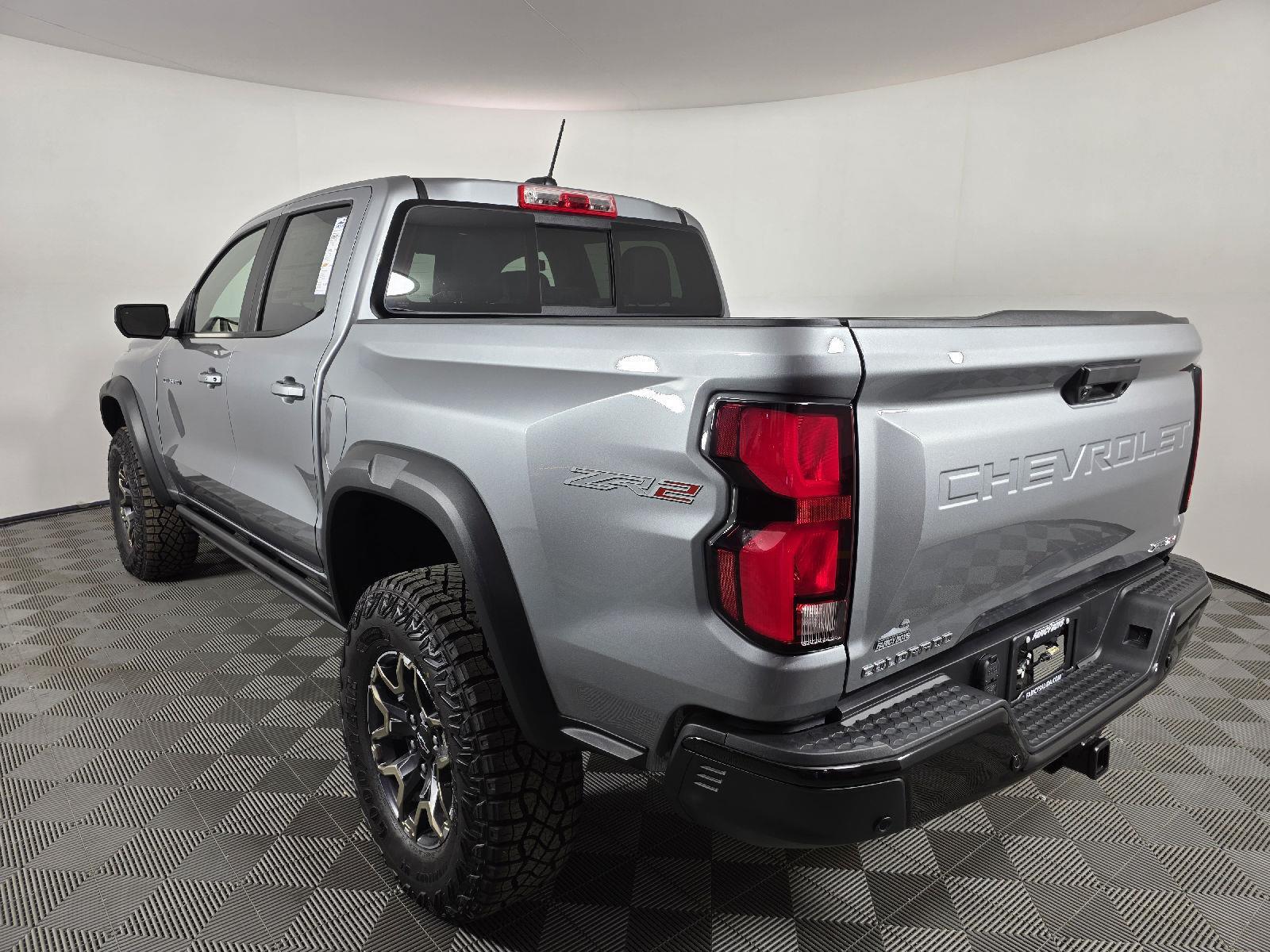 2026 Chevrolet Colorado ZR2 photo 3