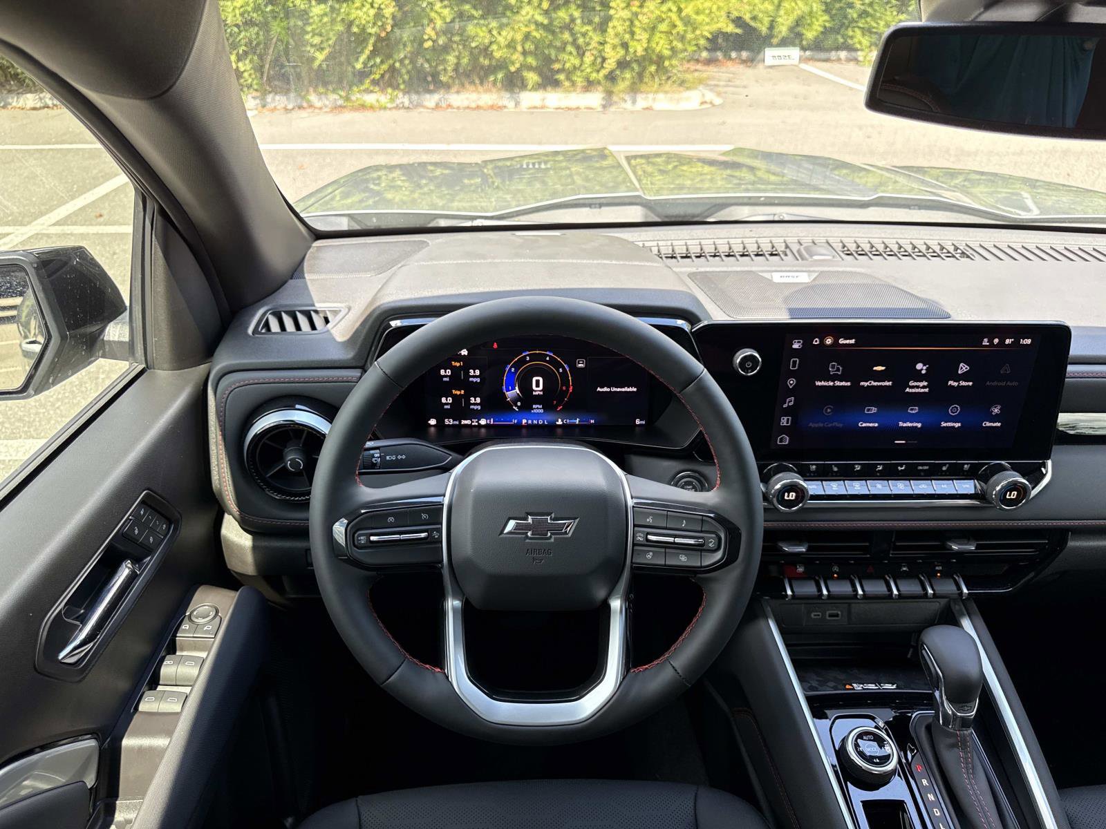 2026 Chevrolet Colorado Z71 photo 13