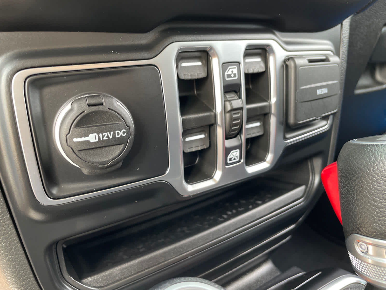2022 Jeep Wrangler Unlimited Sport Altitude photo 27