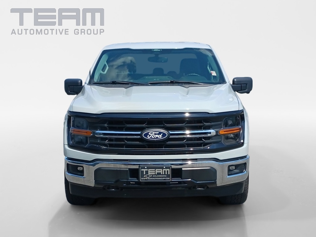 2024 Ford F-150 XLT photo 2