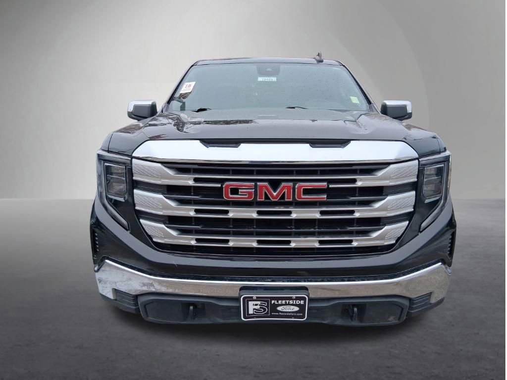 Used 2022 GMC Sierra 1500 SLE with VIN 3GTUUBED4NG624562 for sale in Red Wing, Minnesota