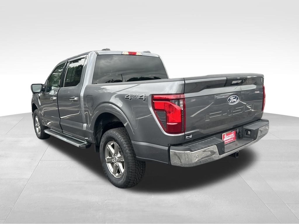 2024 Ford F-150 XLT photo 3