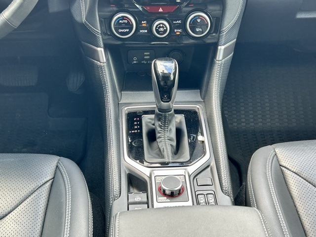 2022 Subaru Forester Limited photo 10