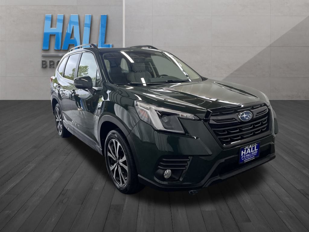 2022 Subaru Forester Limited photo 7