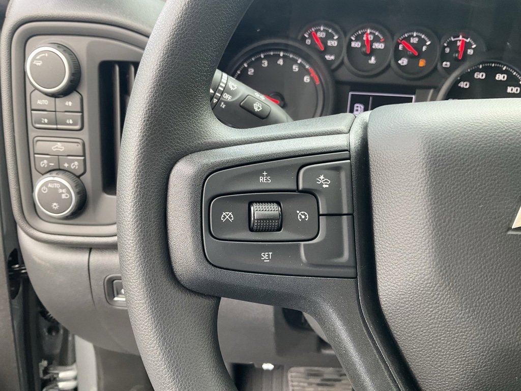 2026 Chevrolet Silverado 1500 Custom Trail Boss photo 3