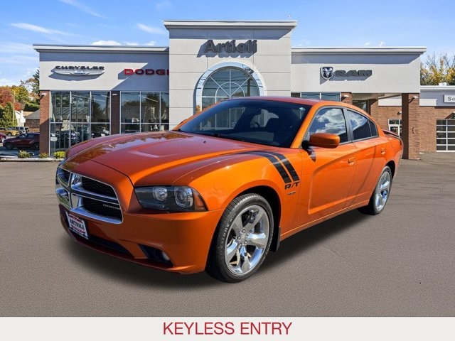 2011 Dodge Charger R/T photo 3