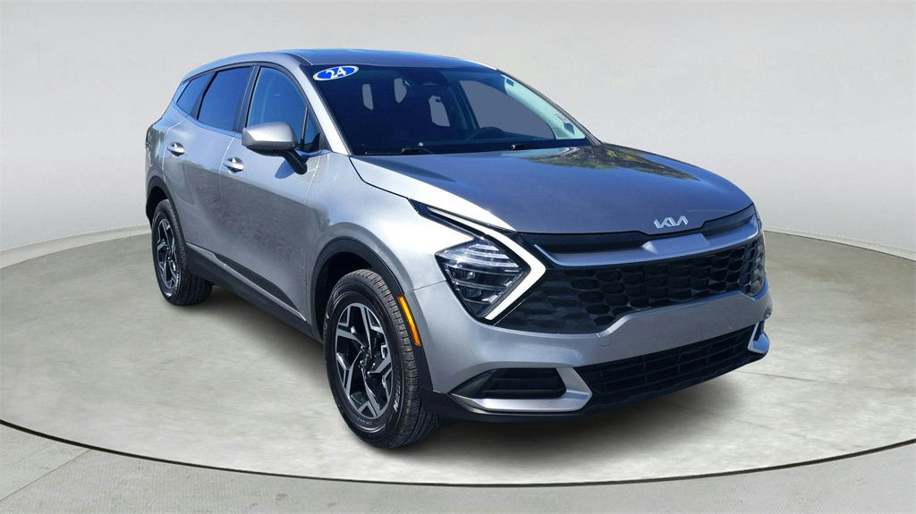 2024 Kia Sportage LX's photo