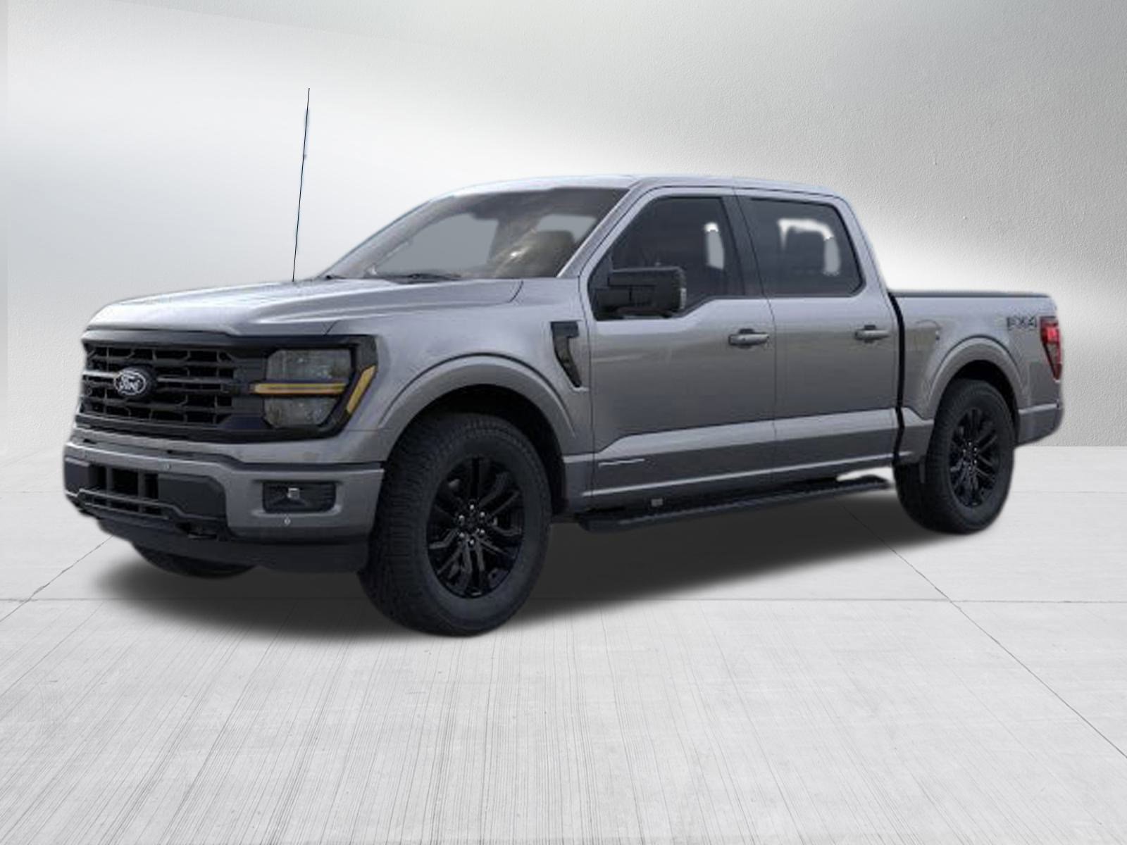 2025 Ford F-150 XLT photo 3