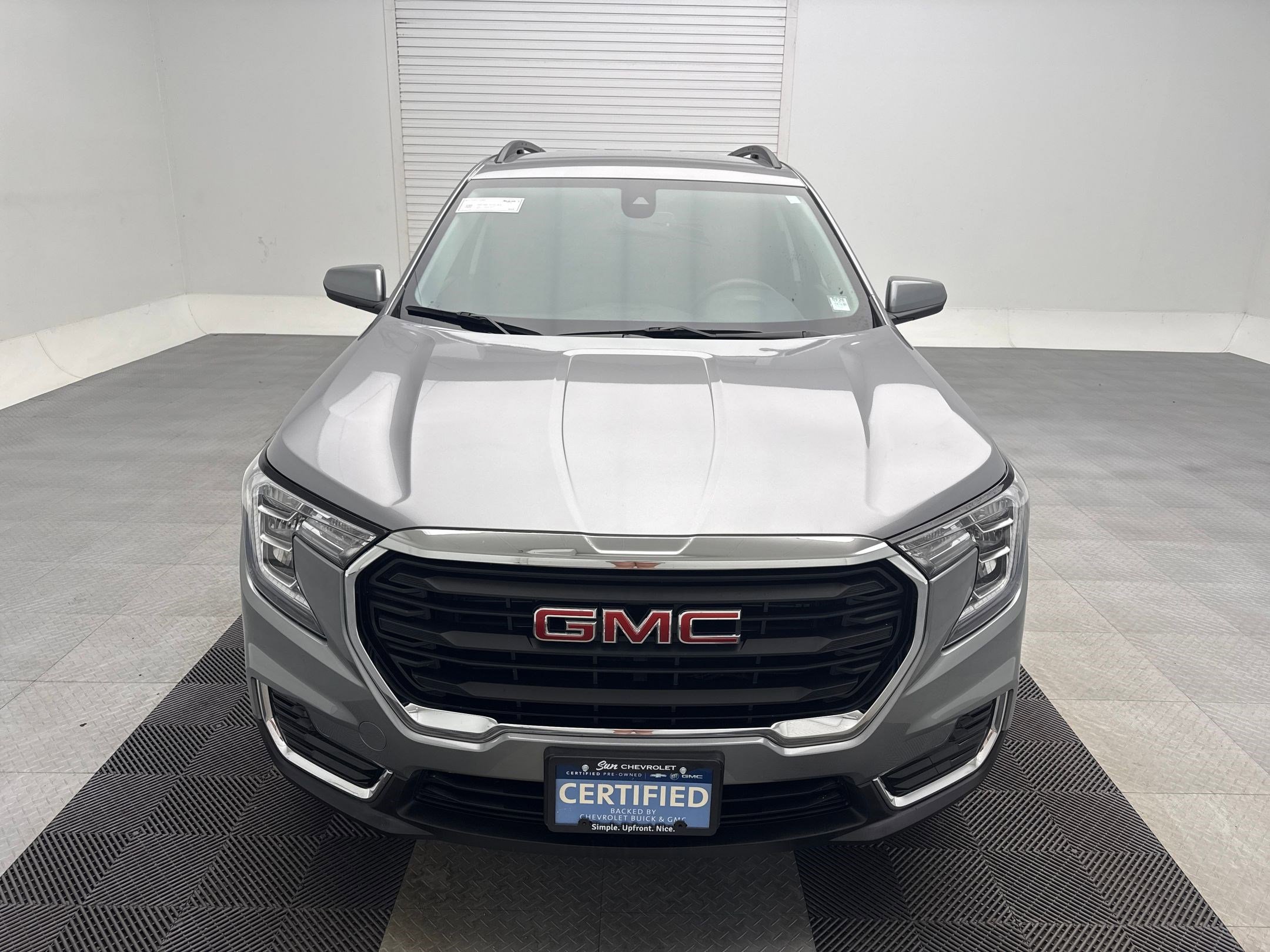2024 Gmc Terrain SLE photo 6