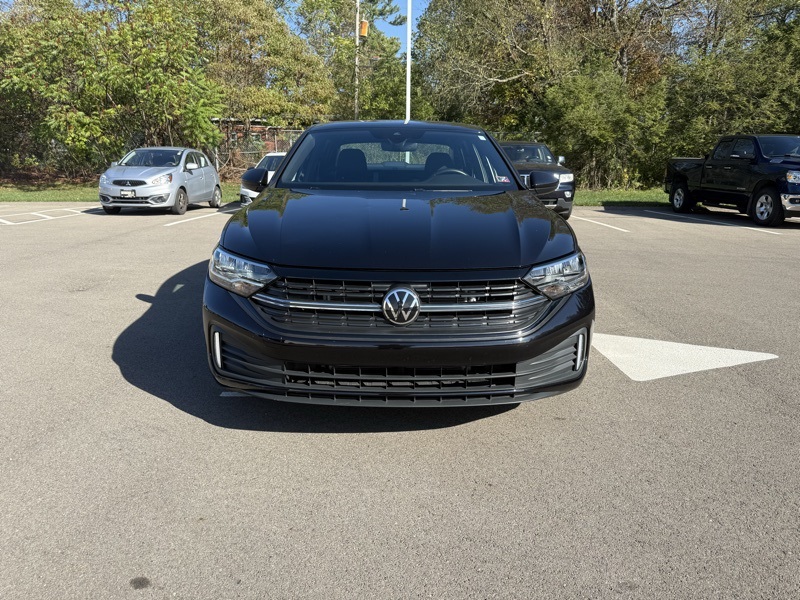 2024 Volkswagen Jetta 1.5T Sport photo 2