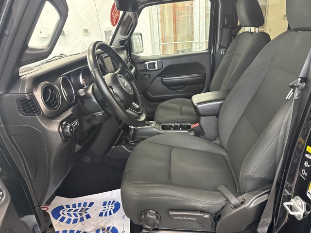 2021 Jeep Wrangler Unlimited Willys photo 15