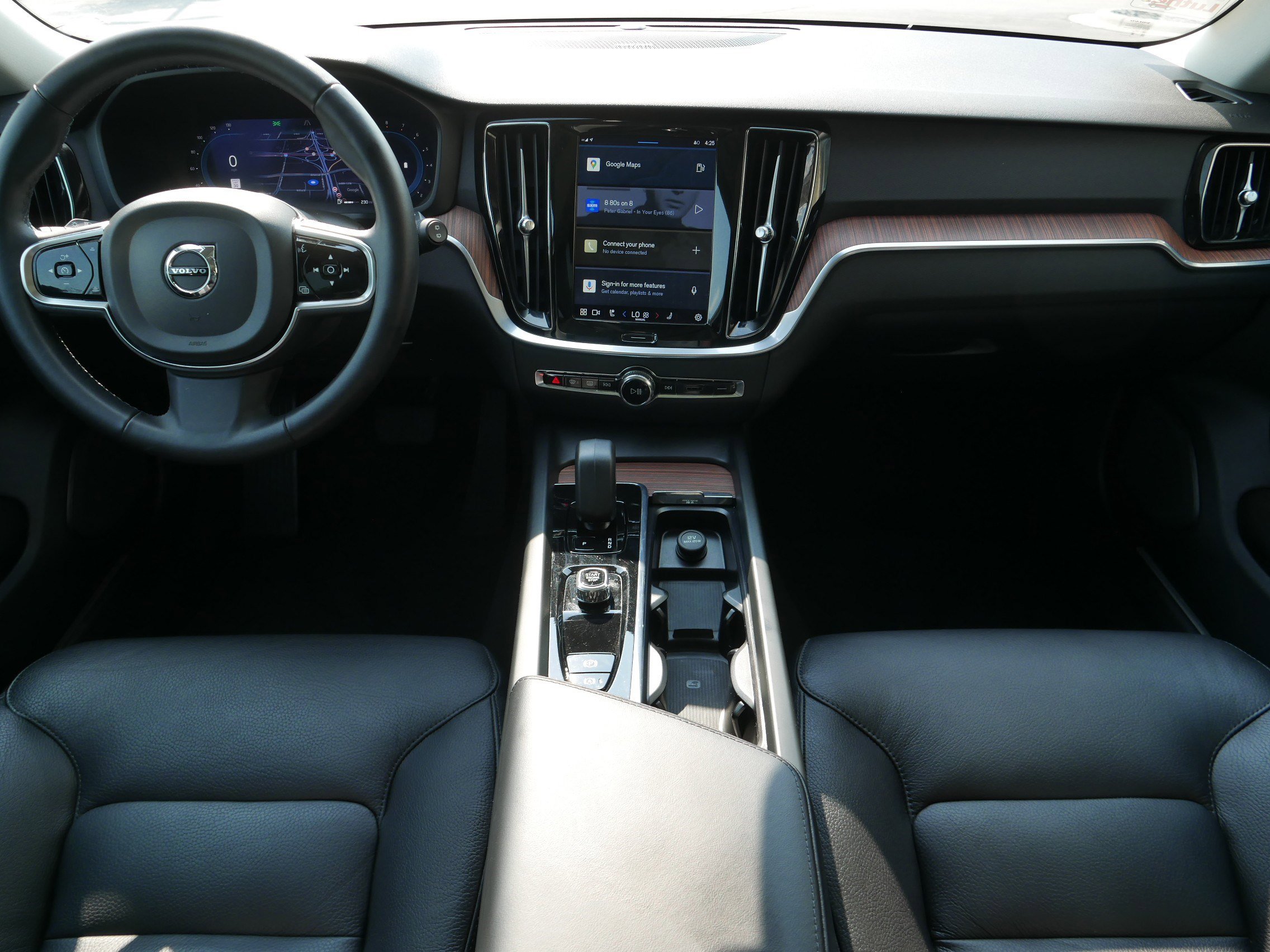 2024 Volvo V60 Cross Country Plus photo 10