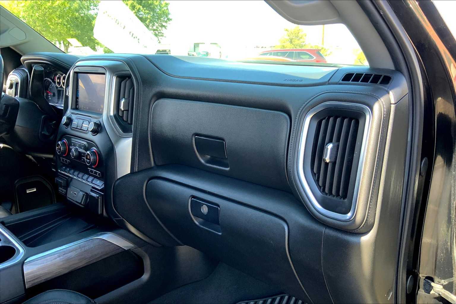 2019 Chevrolet Silverado 1500 LTZ photo 15