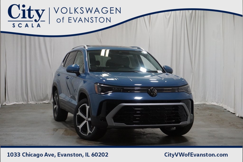 2025 Volkswagen Taos SEL's photo