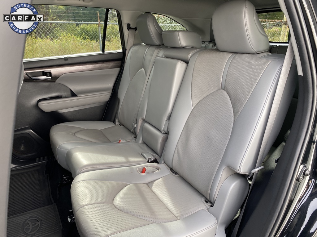 2021 Toyota Highlander Limited photo 22