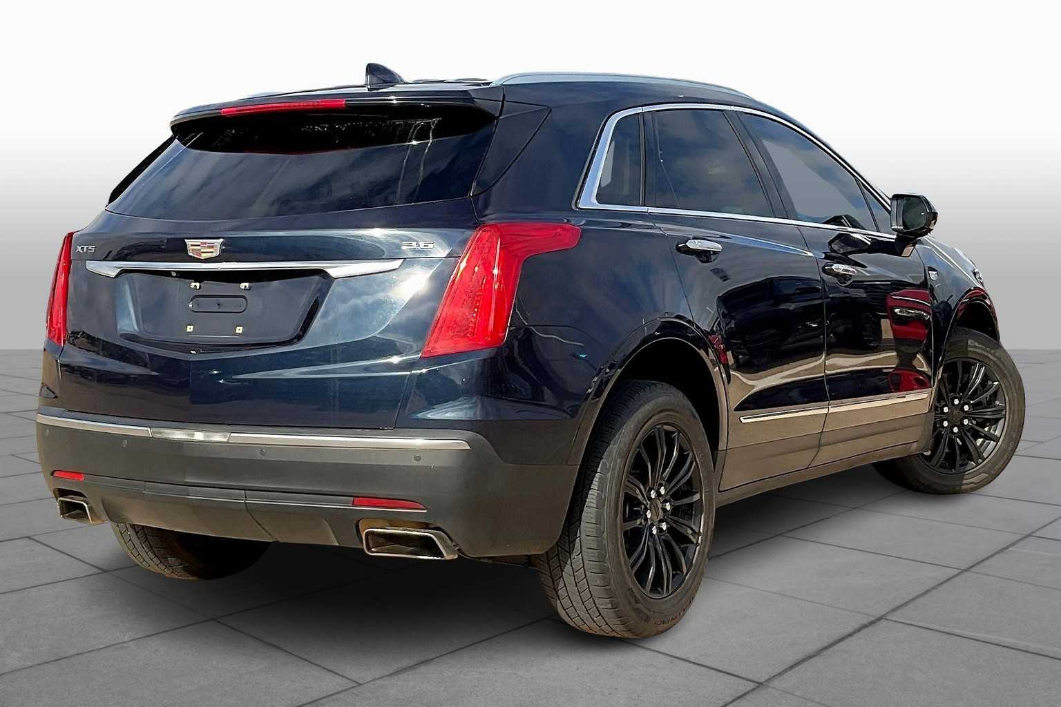 2017 Cadillac XT5 Luxury photo 11