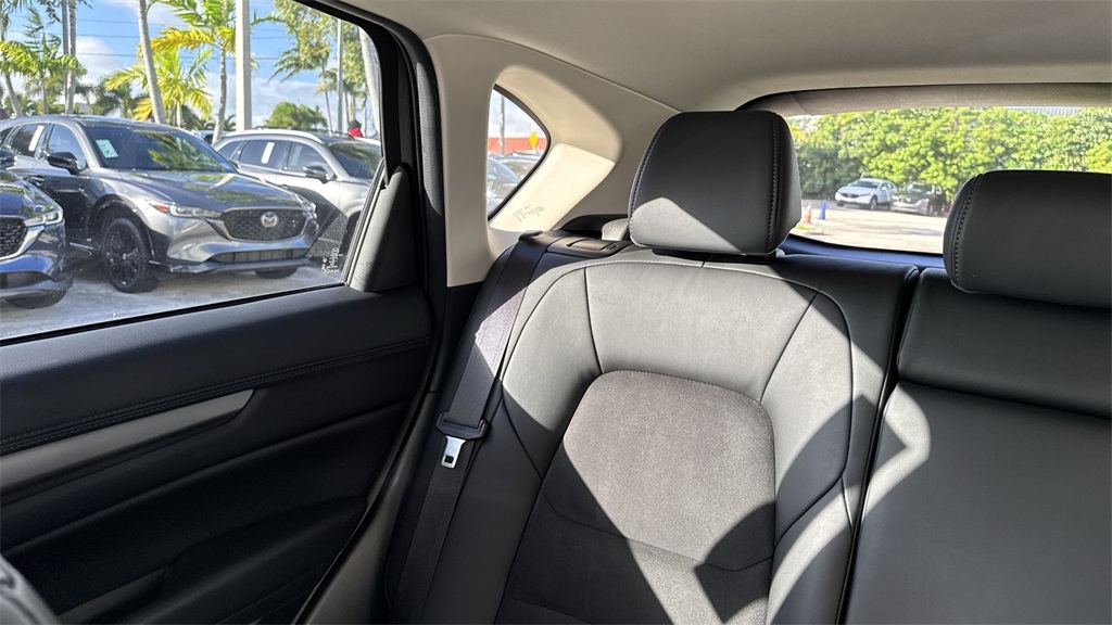2023 Mazda CX-5 2.5 Select photo 17