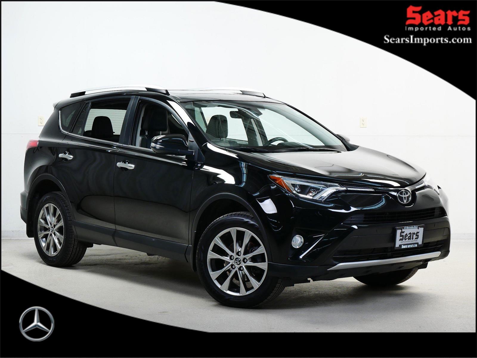 2016 Toyota RAV4 Limited's photo