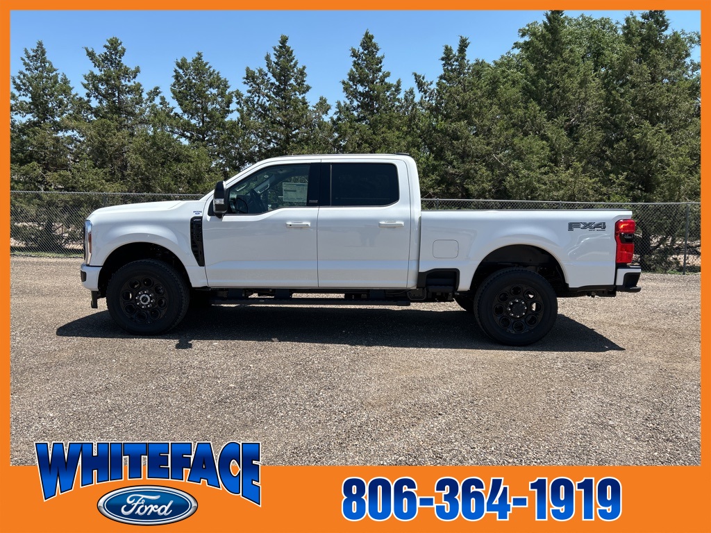 2025 Ford F-250 Lariat photo 2