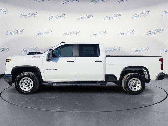 2025 Chevrolet Silverado 2500HD photo 2