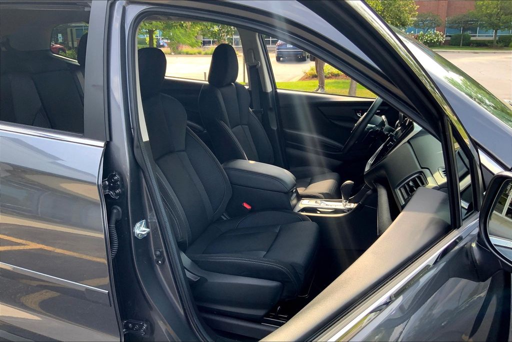 2024 Subaru Ascent Premium photo 4