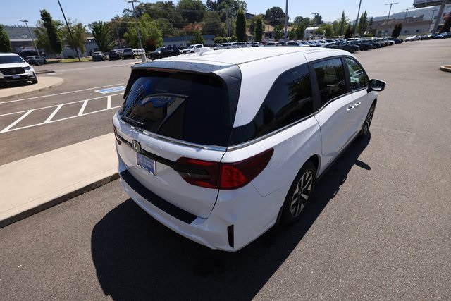 2025 Honda Odyssey EX-L photo 9
