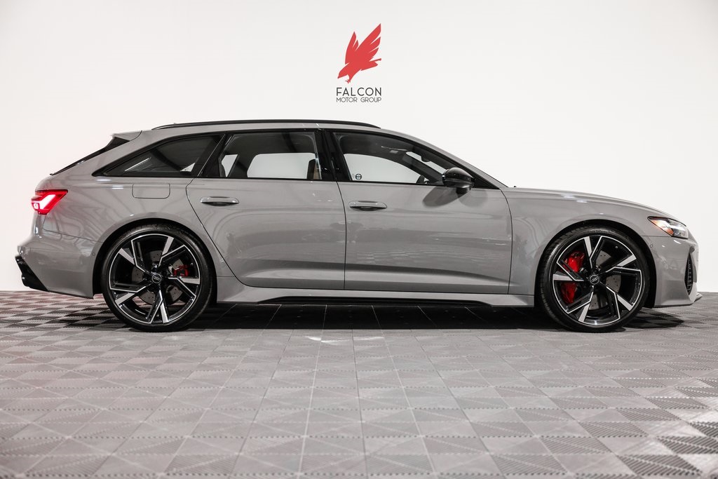 2023 Audi RS6 Avant Base's photo