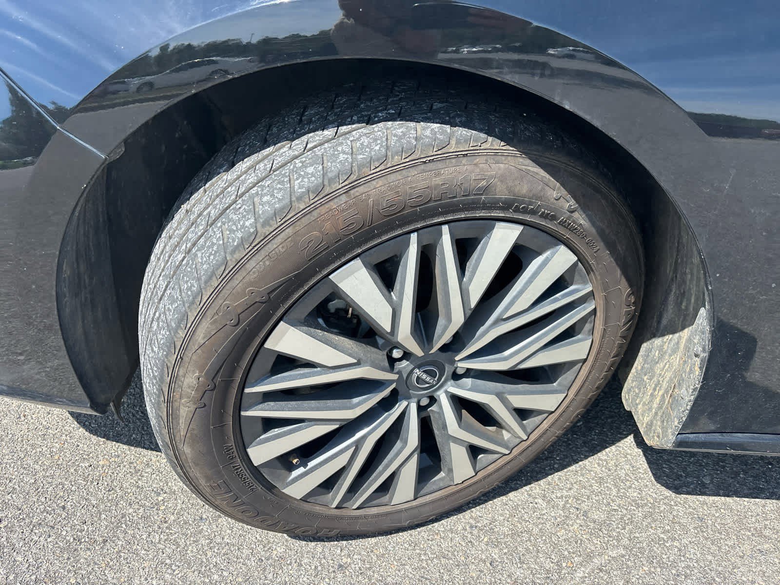 2024 Nissan Altima 2.5 SV photo 3