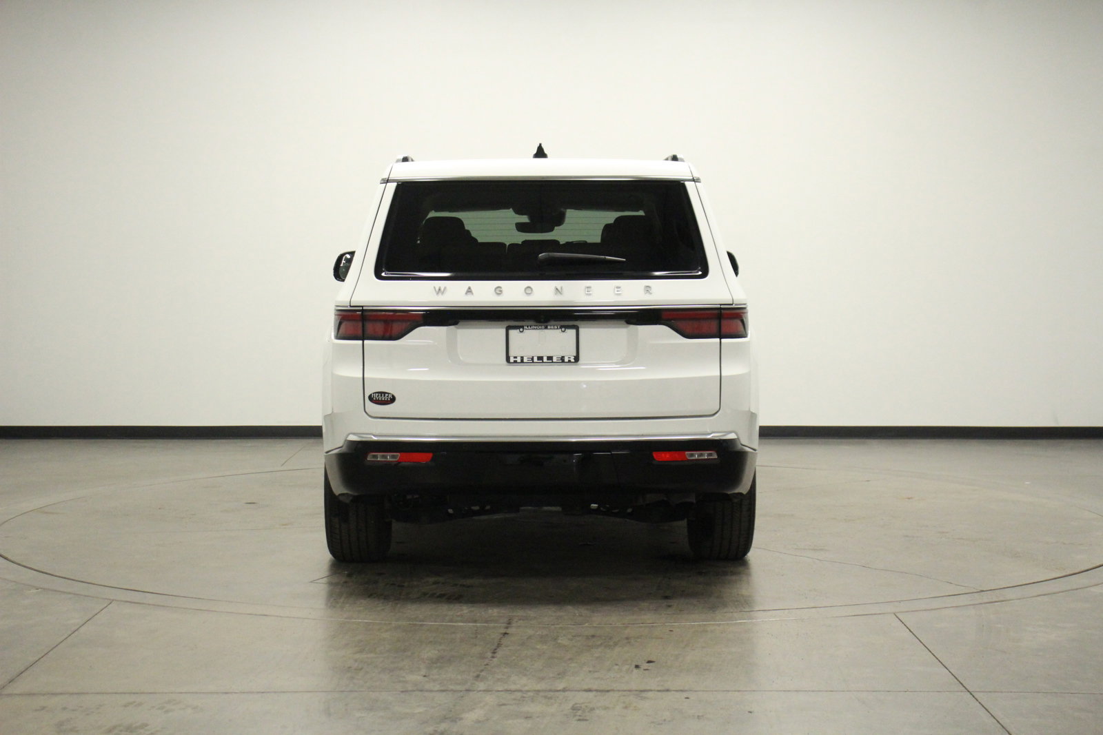 2024 Jeep Wagoneer Base photo 6
