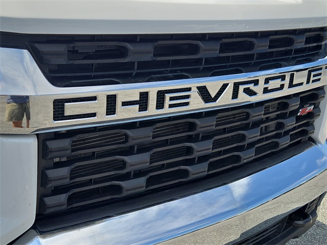 2023 Chevrolet Silverado 2500HD LT photo 5