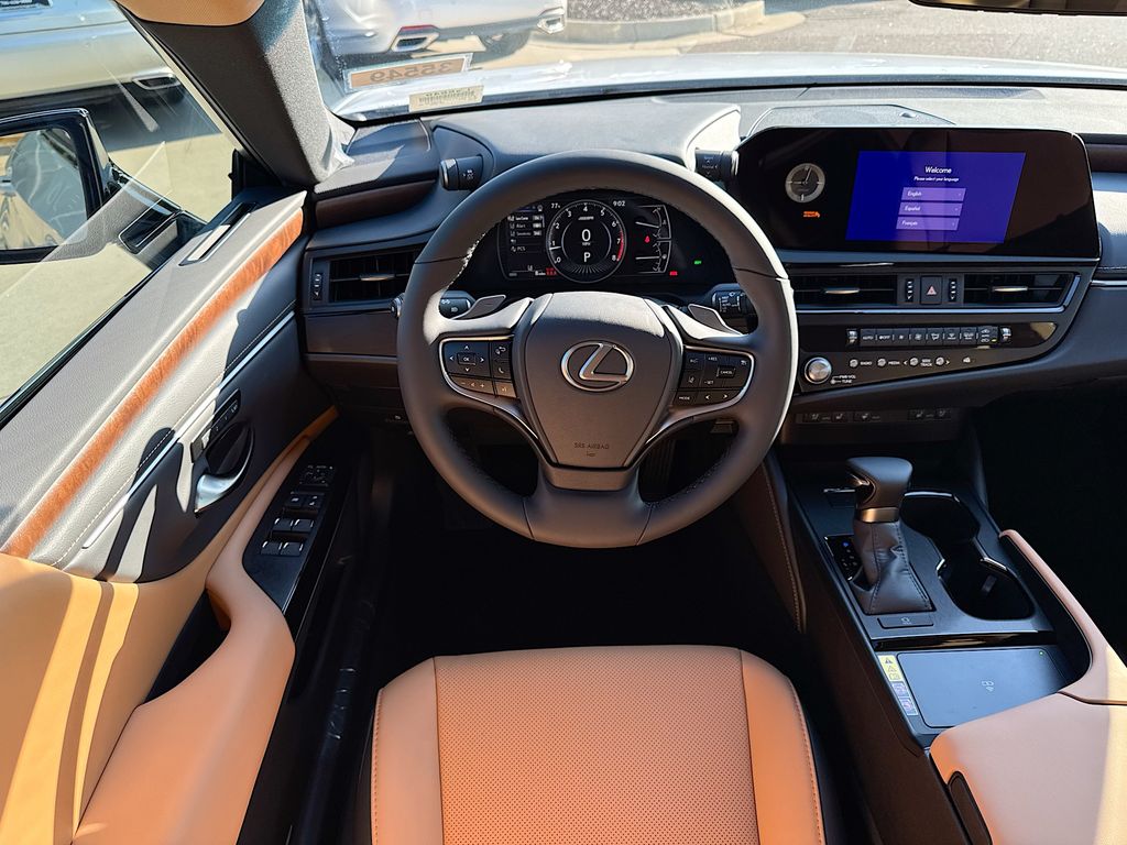 2025 Lexus ES 350 photo 12